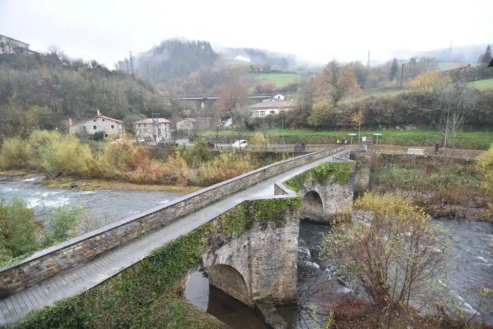 Vista exterior de Pis en venda en Bergara amb Traster i Balcó