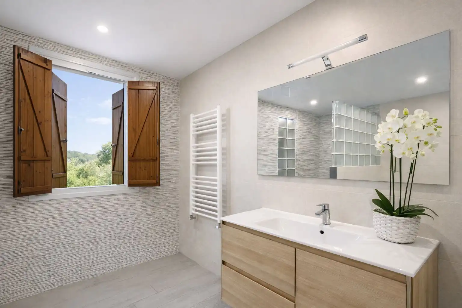 Bany de Casa o xalet en venda en Calafell amb Aire condicionat, Jardí privat i Terrassa