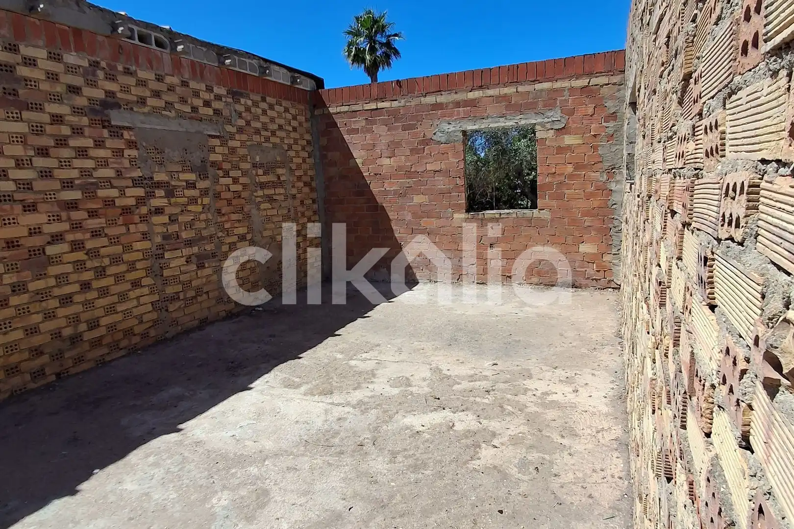 Houses for sale in Carmona  with Private garden, Storage room and Swimming Pool