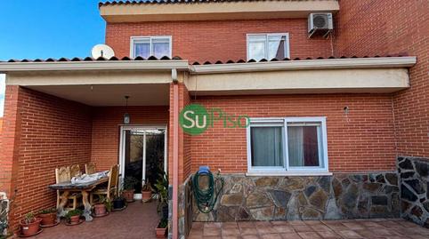 Foto 2 de Casa o chalet en venta en Calle Saco, 12, Yeles, Toledo