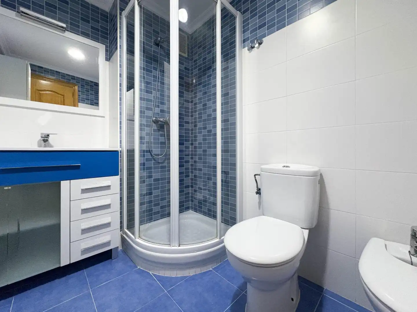 Bany de Pis en venda en  Valencia Capital amb Aire condicionat, Calefacció i Traster