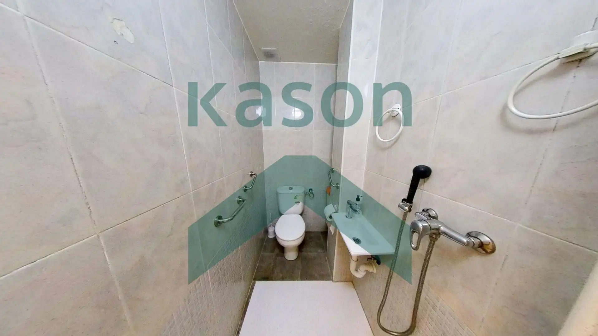 Bathroom of Flat for sale in Madrid  with Heating