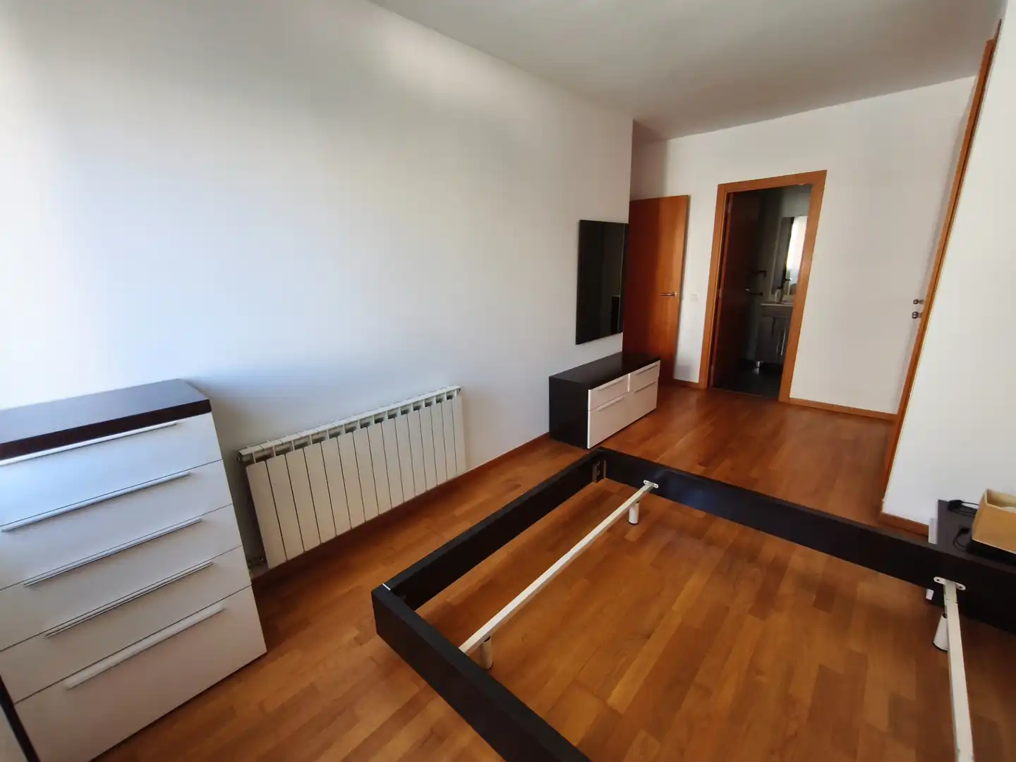 Bedroom of Flat for sale in Salt  with Heating, Private garden and Parquet flooring