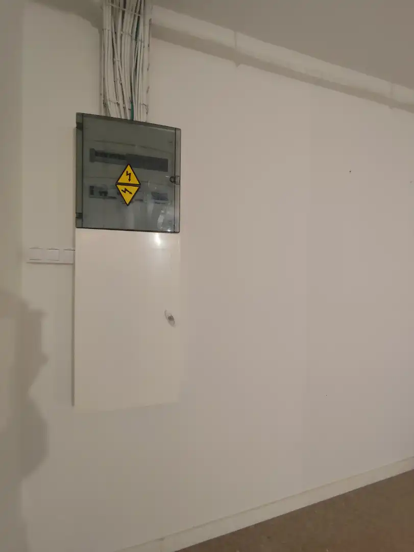 Büro zur Miete in Barcelona mit Klimaanlage und Alarm
