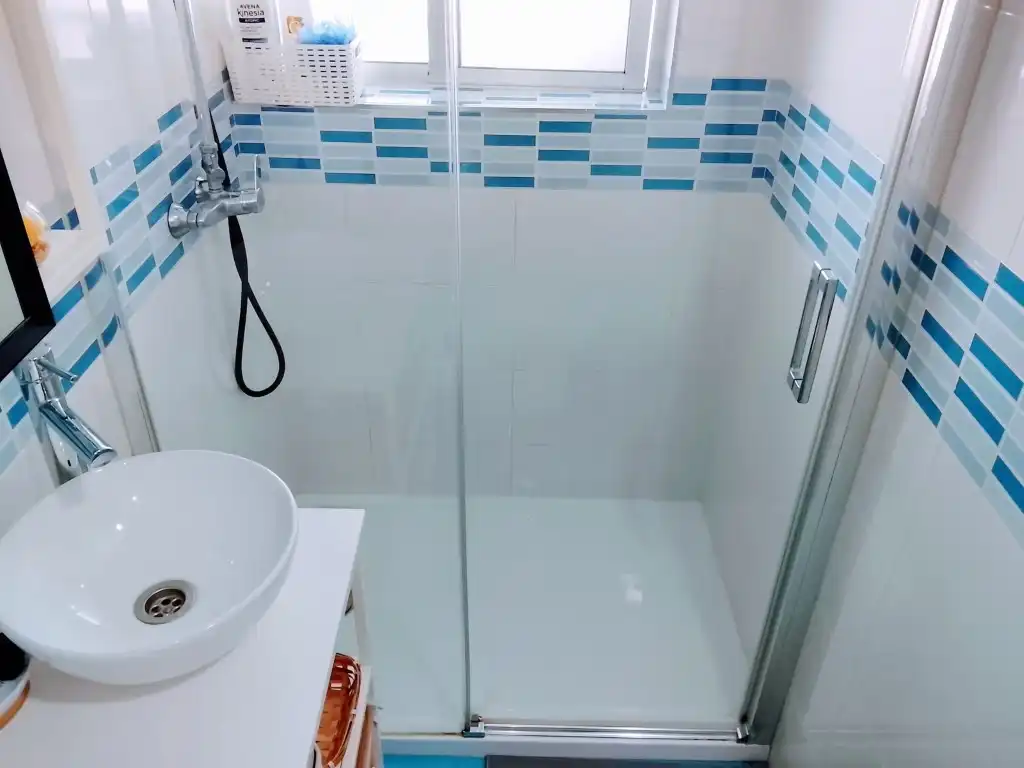 Bathroom of Flat for sale in Córdoba  with Terrace