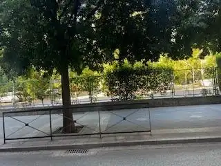 Vista exterior de Piso en venta en Granada con Calefacción, Terraza y Balcón
