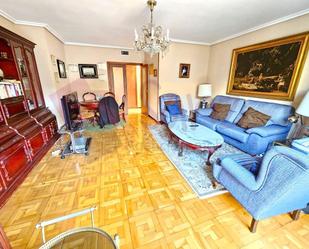 Living room of Flat to rent in  Logroño  with Air Conditioner, Heating and Balcony