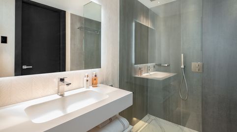 Foto 5 de Apartamento en venta en Puerto Banús, Marbella