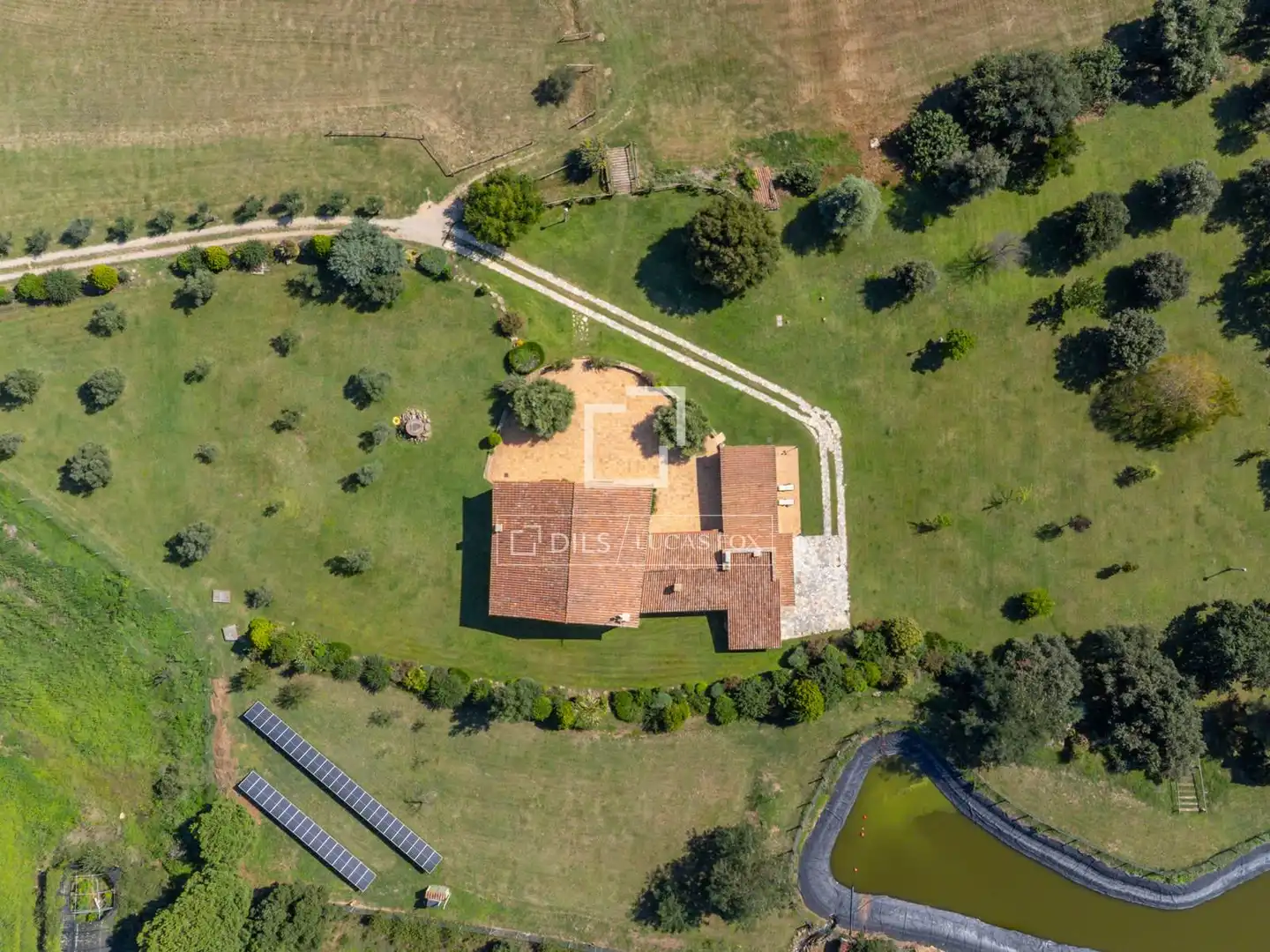 Country homes for sale in Breda  with Air Conditioner, Heating and Private garden
