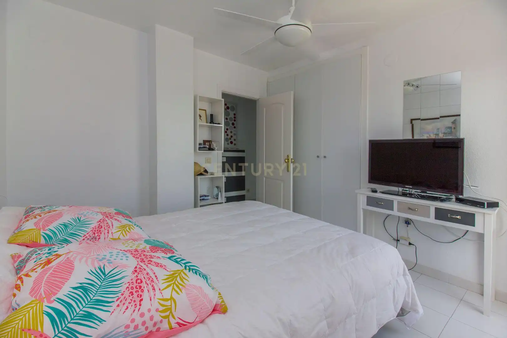 Apartments for rent in Avenida de los Ejércitos Españoles, Calp, Spain, 6, Playa Arenal - Bol