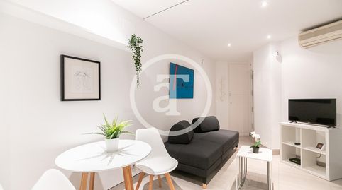 Foto 4 de Piso de alquiler en Carrer de Les Jonqueres, Sant Pere, Sta. Caterina i la Ribera, Barcelona Capital