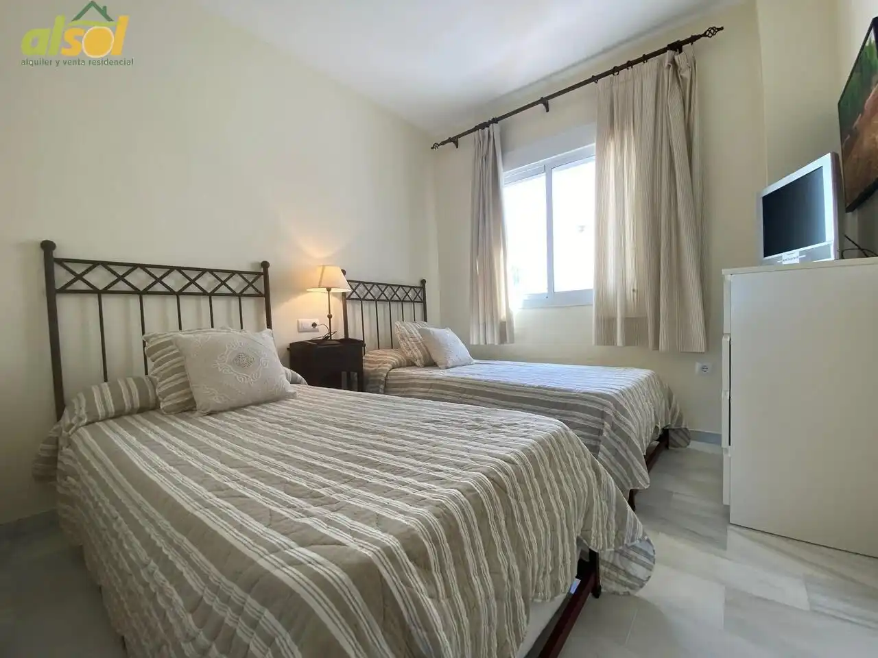 Bedroom of Attic for sale in Rota  with Air Conditioner, Terrace and Storage room