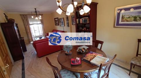 Foto 2 de Casa o xalet en venda a Martos, Jaén