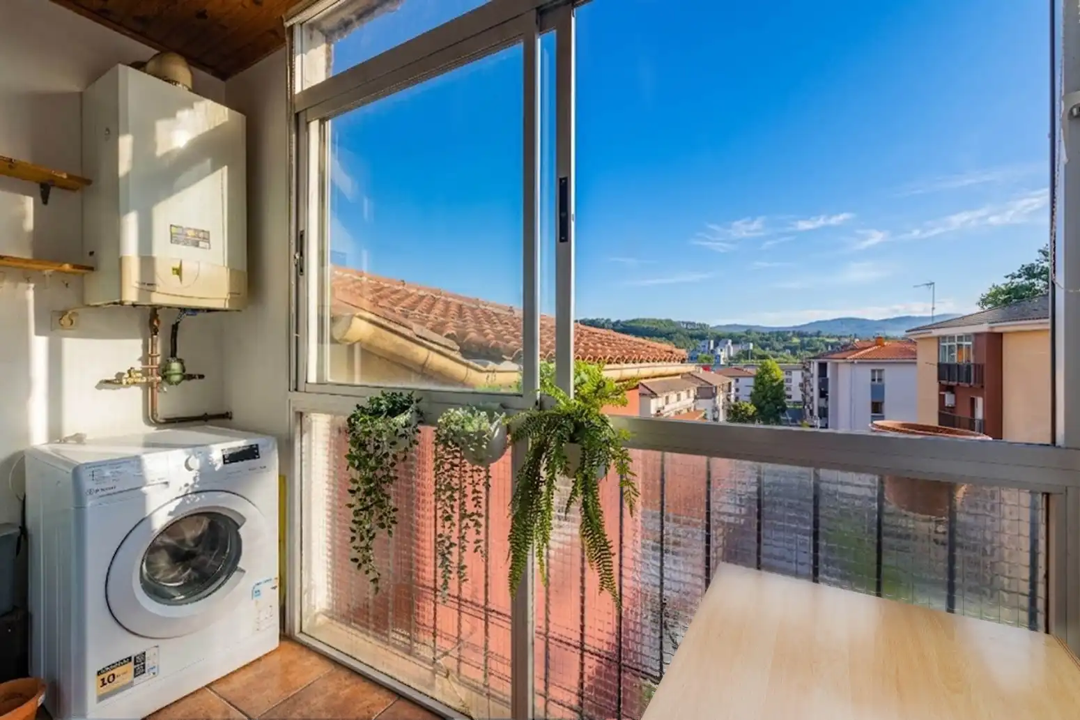Terraza de Piso en venta en Hernani con Calefacción y Balcón