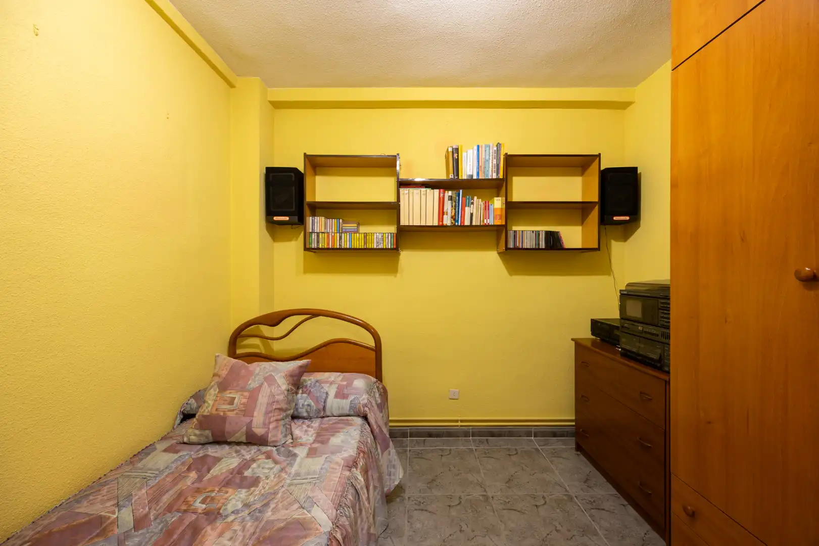 Bedroom of Flat for sale in El Arroyo - La Fuente
