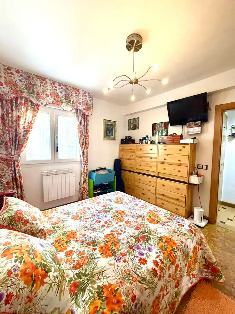 Schlafzimmer von Wohnung zum Verkauf in Gijón  mit Heizung