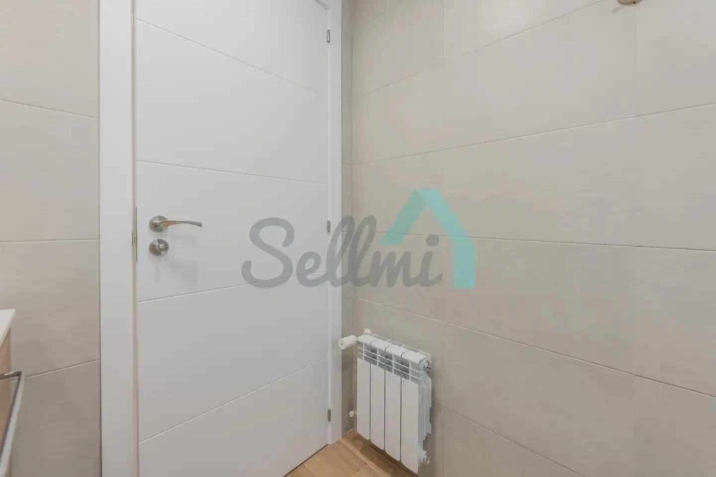 Flat for sale in Oviedo   with Heating and Furnished