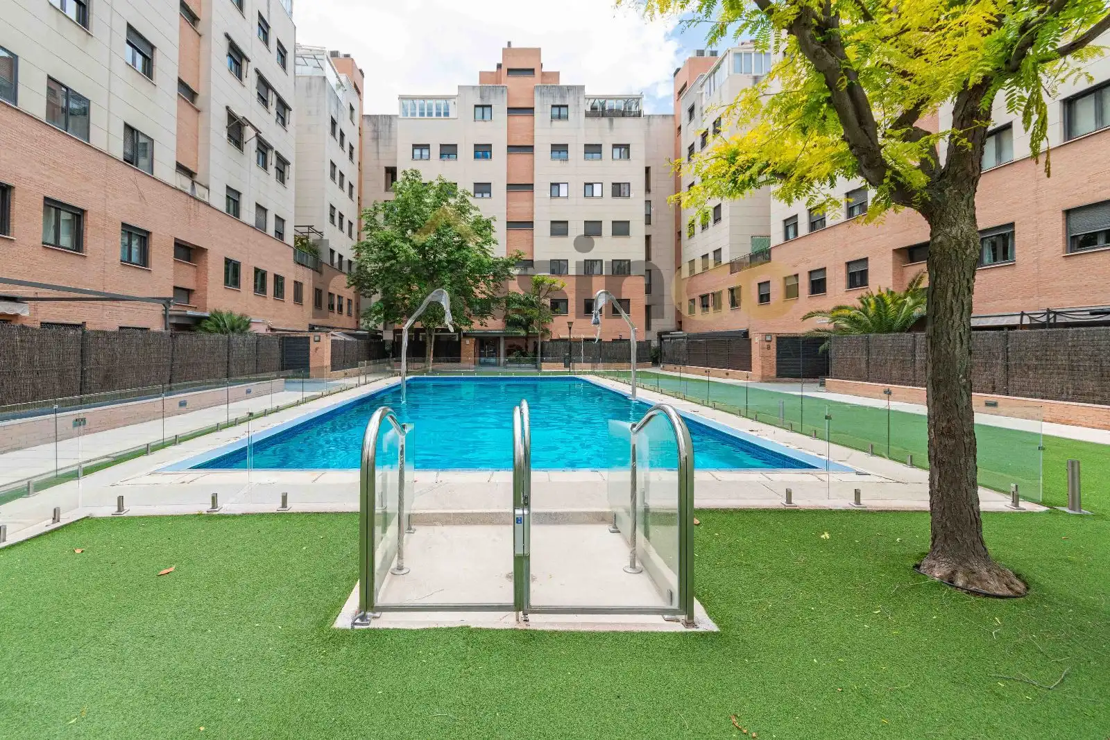 Schwimmbecken von Wohnung zur Miete in Madrid mit Klimaanlage, Heizung und Abstellraum