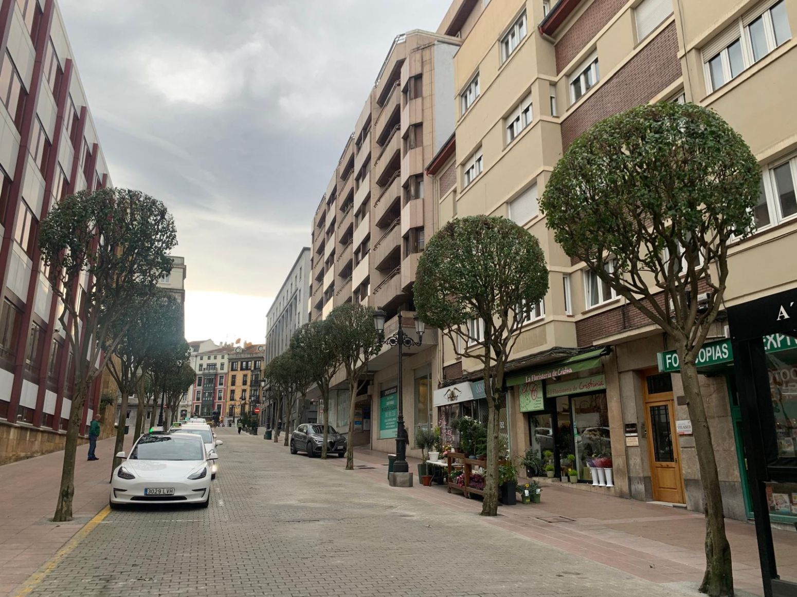 Pis en venda a Oviedo - CL ALONSO QUINTANILLA, Salesas - Foncalada - Campoamor