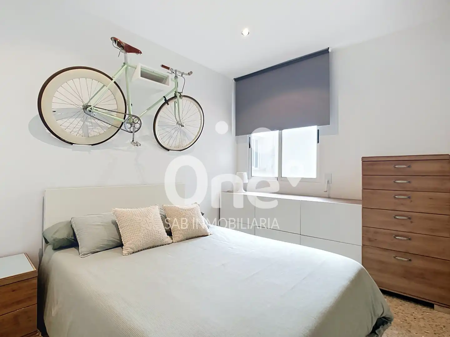 Habitación de Piso en venta en La Pobla de Vallbona con Aire acondicionado, Trastero y Horno