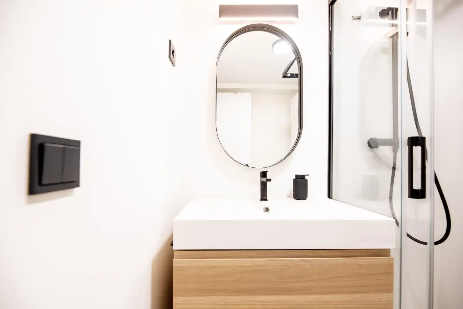Baño de Estudio de alquiler en Madrid con Amueblado y Alarma