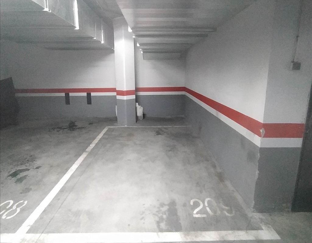 Aparcament de Garatge en venda en Leganés