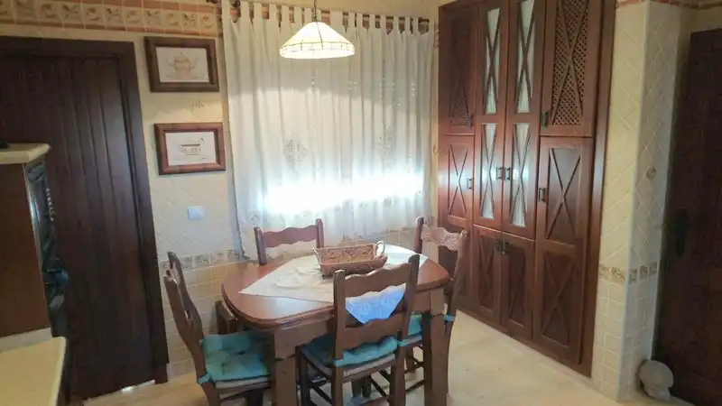 Menjador de Casa o xalet en venda en Chiclana de la Frontera amb Aire condicionat, Calefacció i Jardí privat