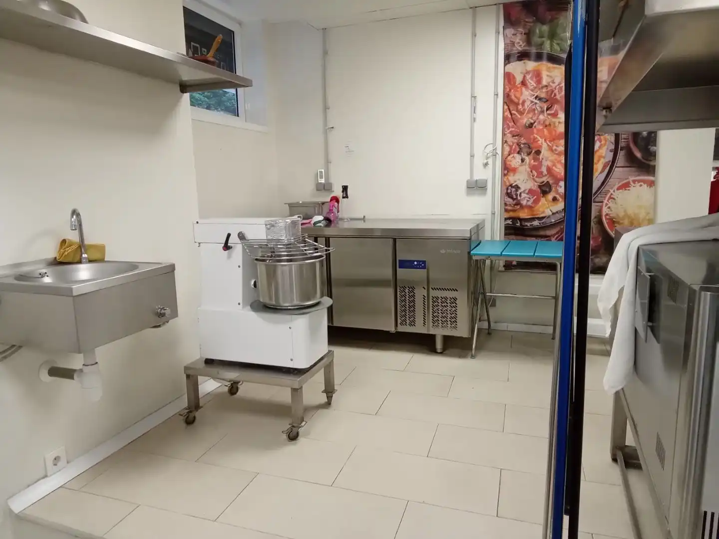 Cocina de Local de alquiler en Ponteareas con Amueblado y Alarma