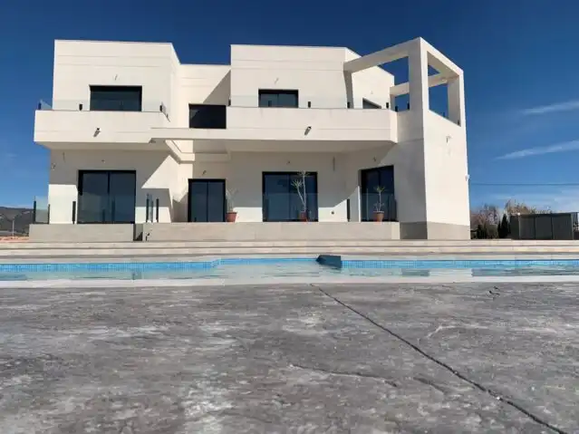 Chalet en venta en El Pinós / Pinoso, imagen 17