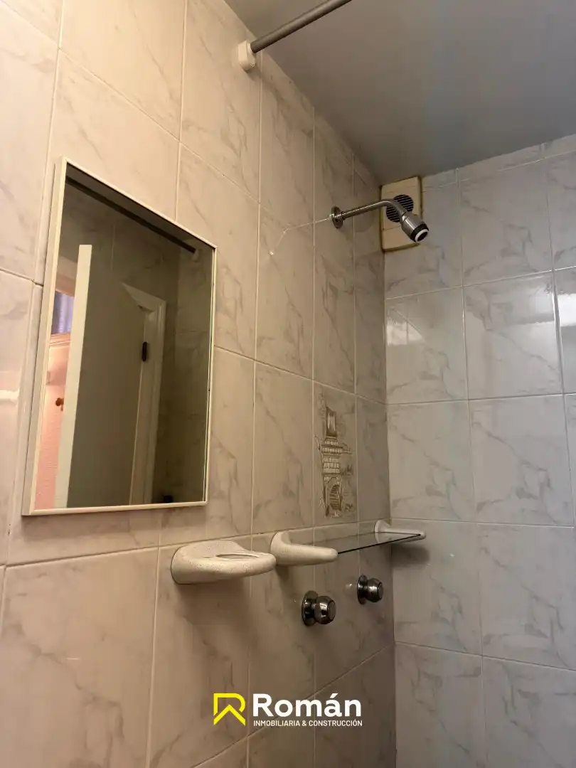 Local comercial en venta en Plaza Rio Arga 7, imagen 4