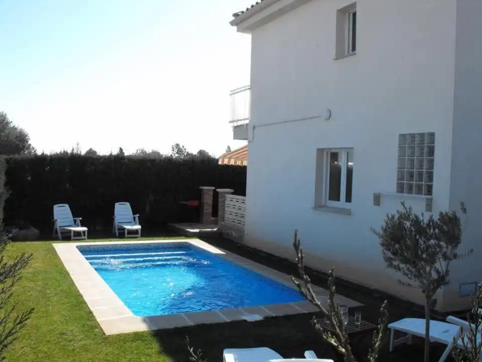 Maison avec piscine à vendre à Miami Platja