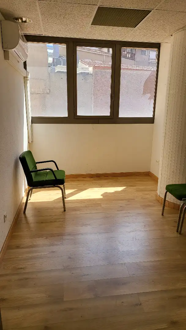 Bedroom of Office for rent in Valladolid  with Air Conditioner