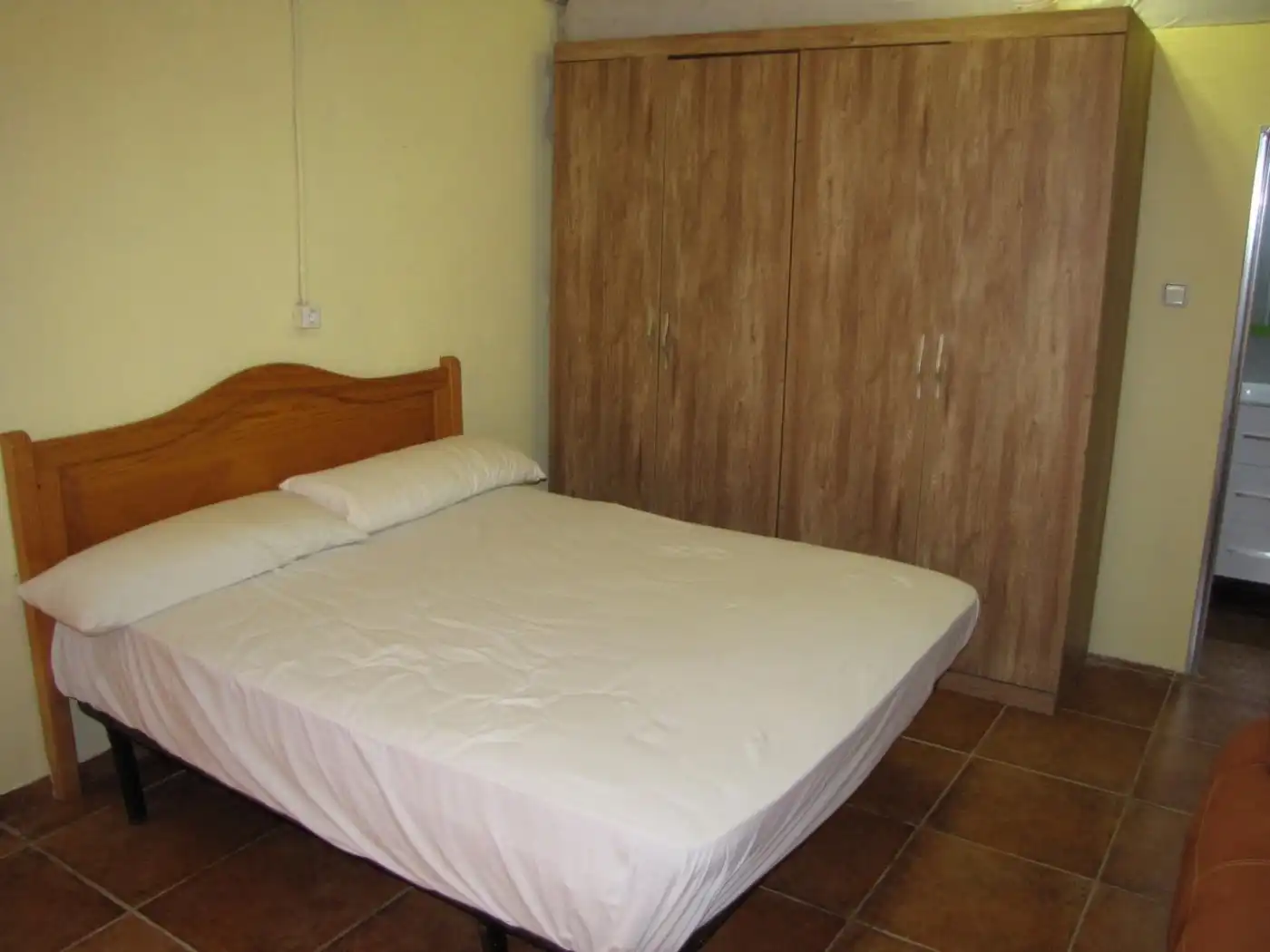 Habitación de Finca rústica en venta en La Ràpita con Jardín privado, Piscina y Alarma