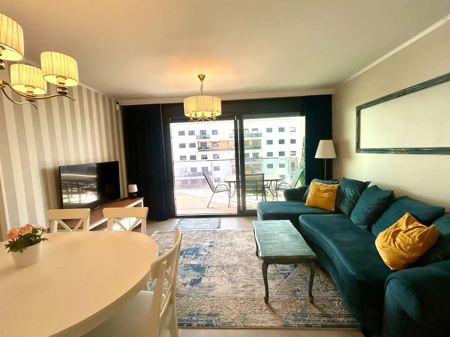 Sala d'estar de Apartament en venda en Orihuela amb Aire condicionat, Jardí privat i Terrassa