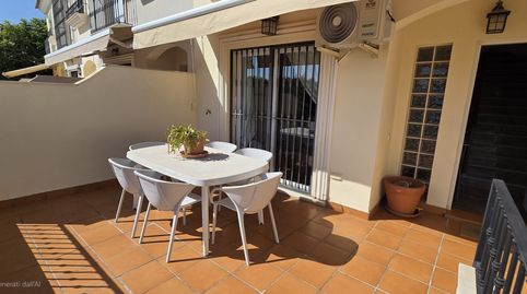 Foto 4 de Casa adosada en venda a Playamar - Benyamina, Torremolinos