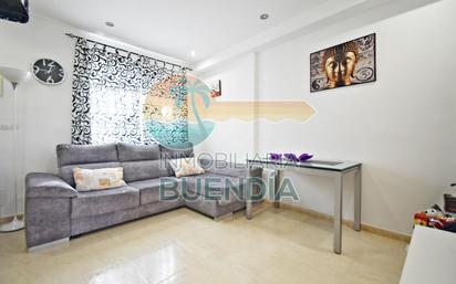 Sala d'estar de Dúplex en venda en Mazarrón amb Aire condicionat i Terrassa