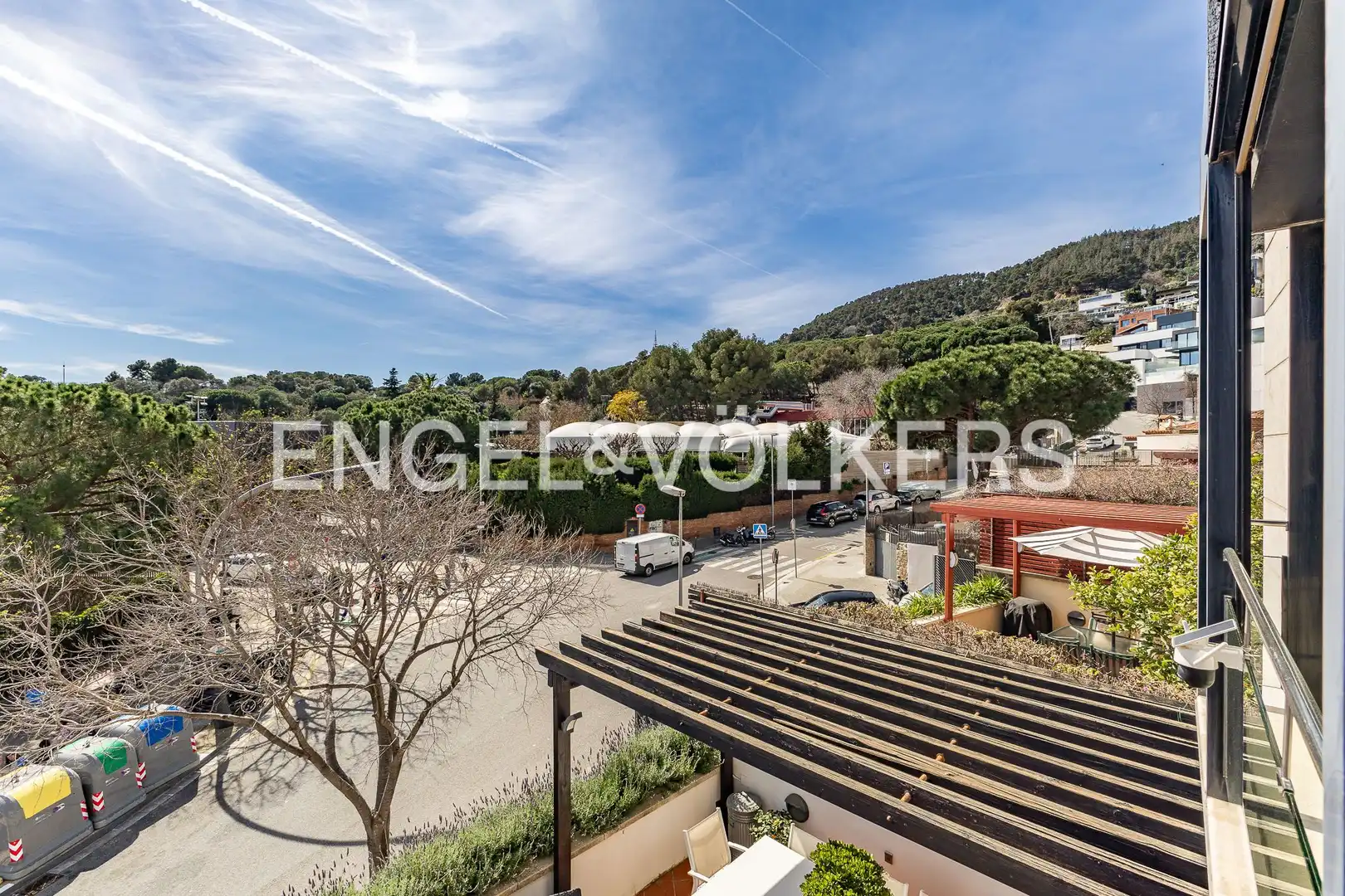 Vista exterior de Casa o chalet en venta en Barcelona con Aire acondicionado, Calefacción y Jardín privado