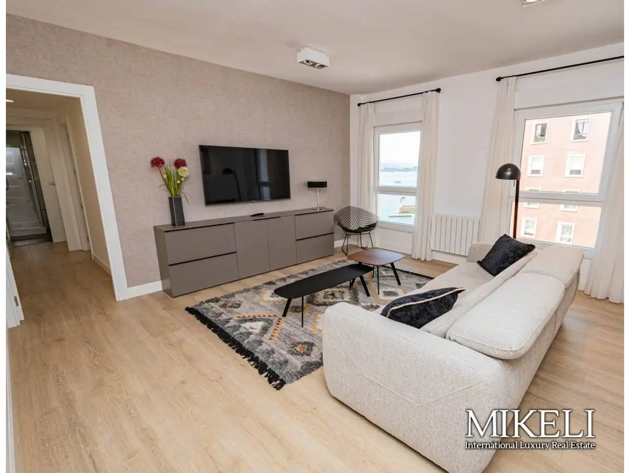 Wohnzimmer von Wohnung zur Miete in Santander mit Heizung und Möbliert