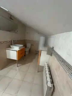 Baño de Dúplex en venta en San Andrés del Rabanedo con Trastero, Balcón y Jacuzzi