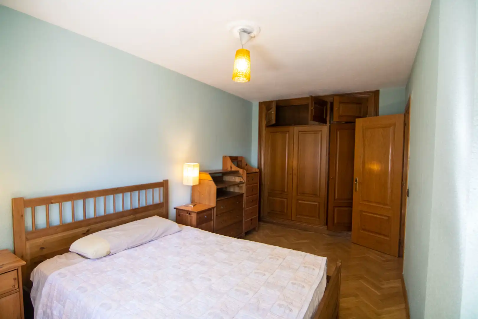 Schlafzimmer von Wohnung zum Verkauf in Madrid mit Klimaanlage, Heizung und Terrasse