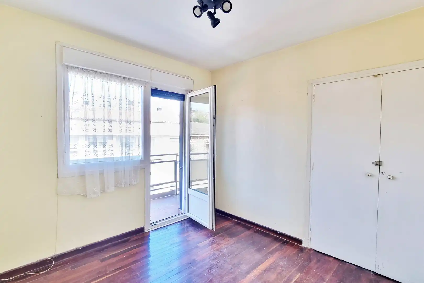 Terraza de Piso en venta en Errenteria con Balcón