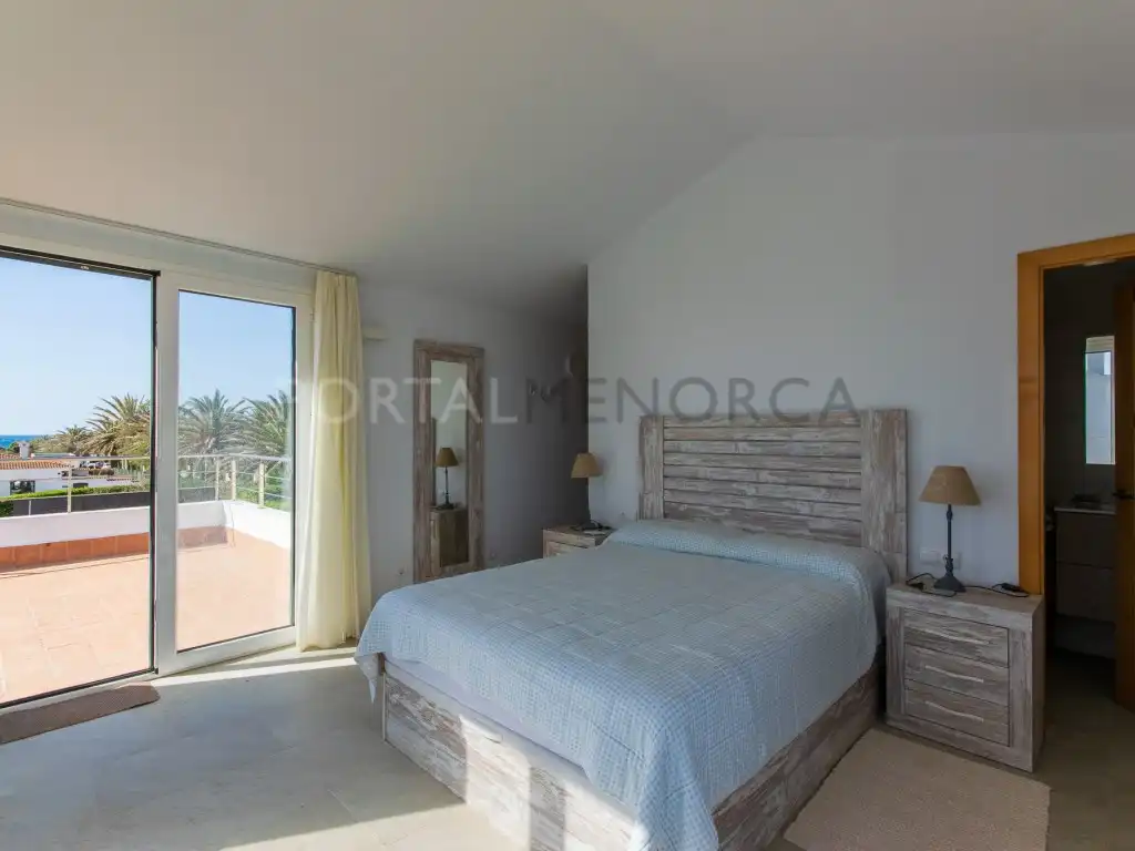Dormitori de Casa o xalet en venda en Sant Lluís amb Terrassa i Piscina