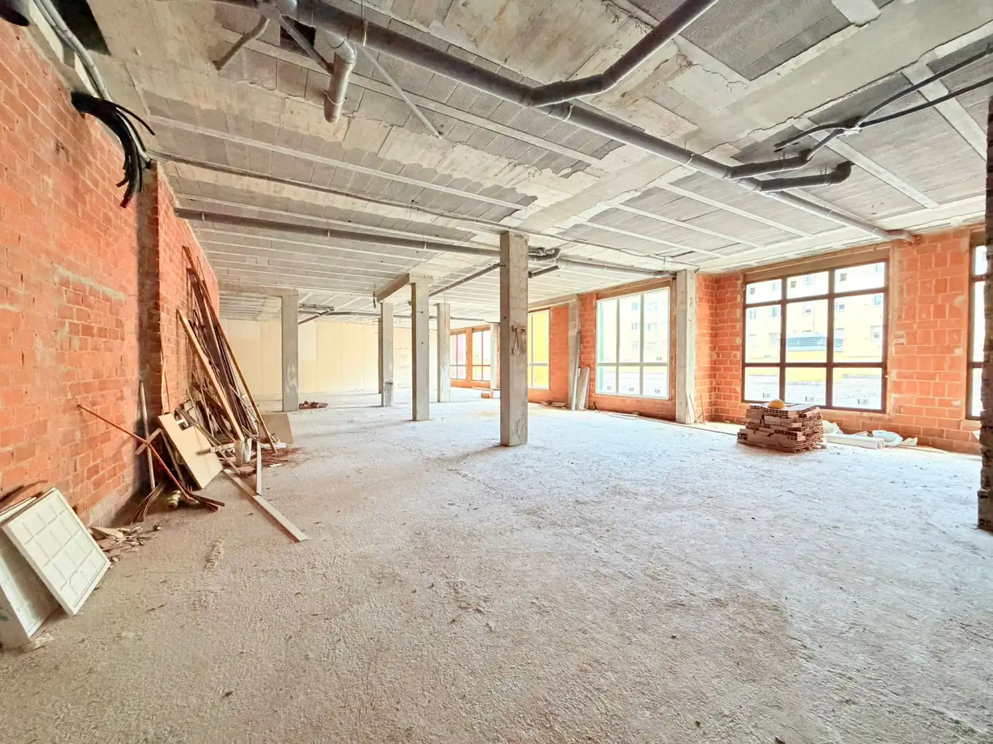 Business premises to rent in Avilés - Calle Rivero, imagen 3