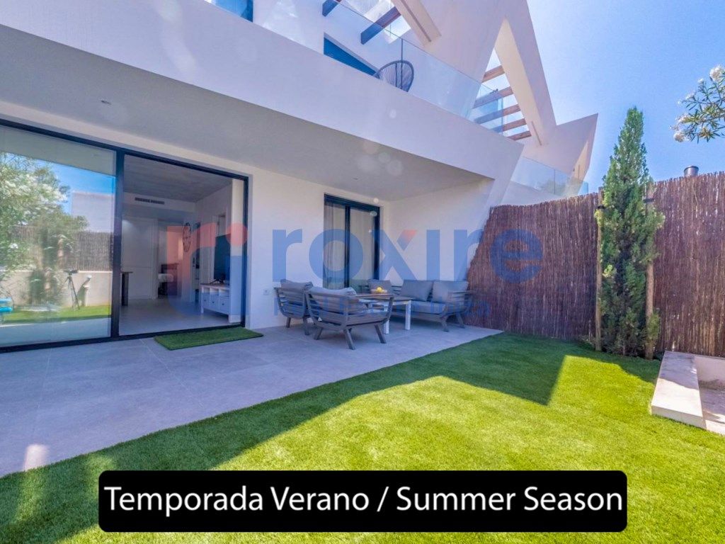 Terrasse von Erdgeschoss zur Miete in Sant Josep de sa Talaia mit Klimaanlage, Privatgarten und Terrasse