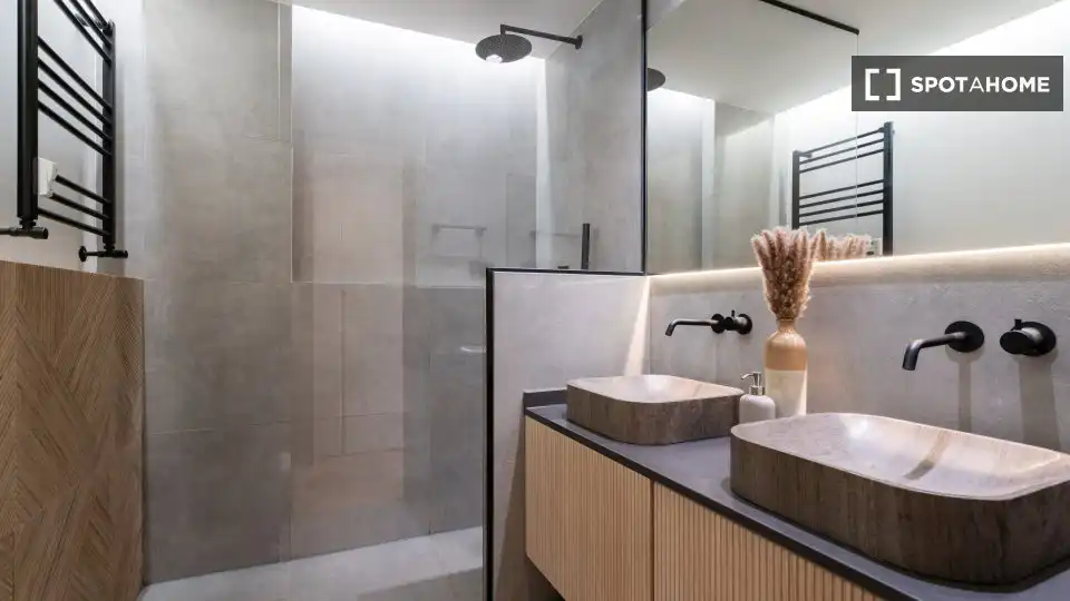 Flat with terrace to rent in Chamartín, imagen 2