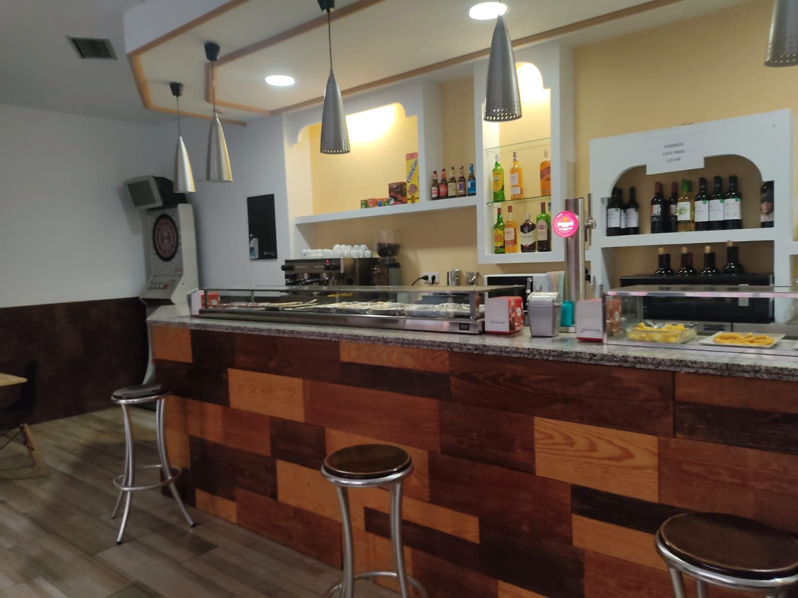 Premises to rent in Salamanca Capital  with Air Conditioner and Heating
