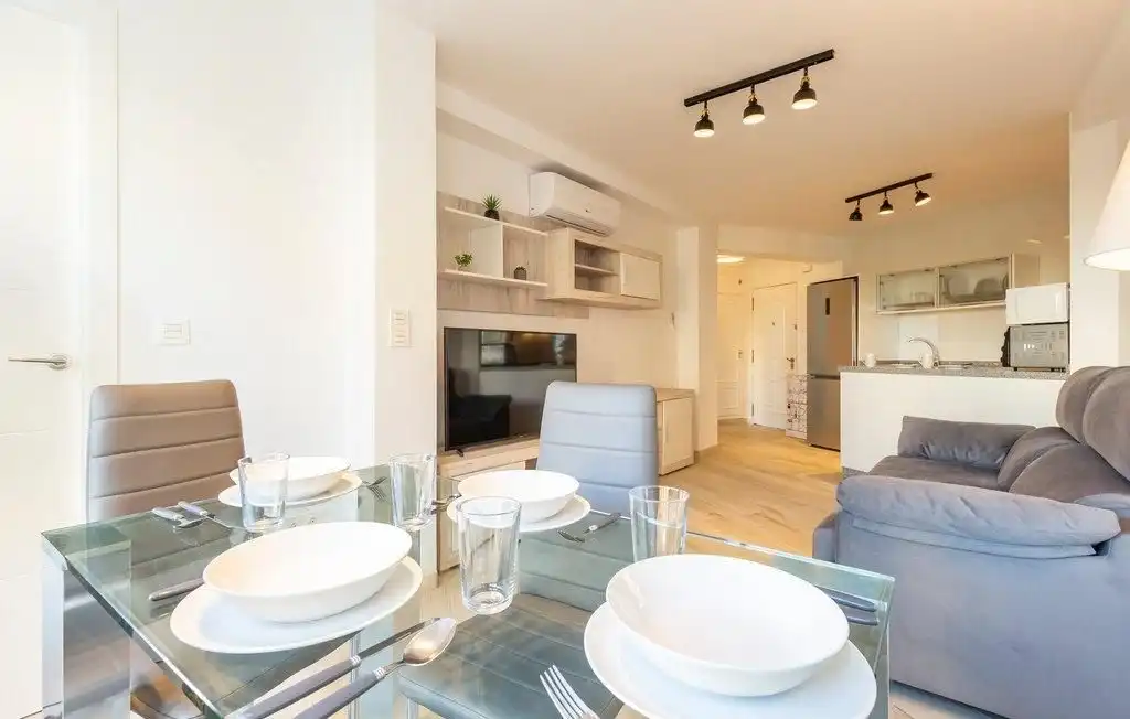 Apartament de lloguer a Urbanizacion Urbanización Centro Internacional, Algarrobo Costa