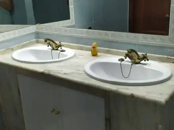 Badezimmer von Wohnung zur Miete in  Córdoba Capital mit Klimaanlage und Balkon