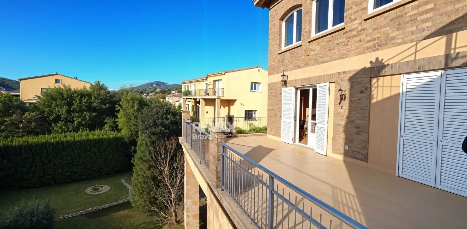 Terraza de Casa adosada en venta en Celrà con Aire acondicionado, Jardín privado y Terraza
