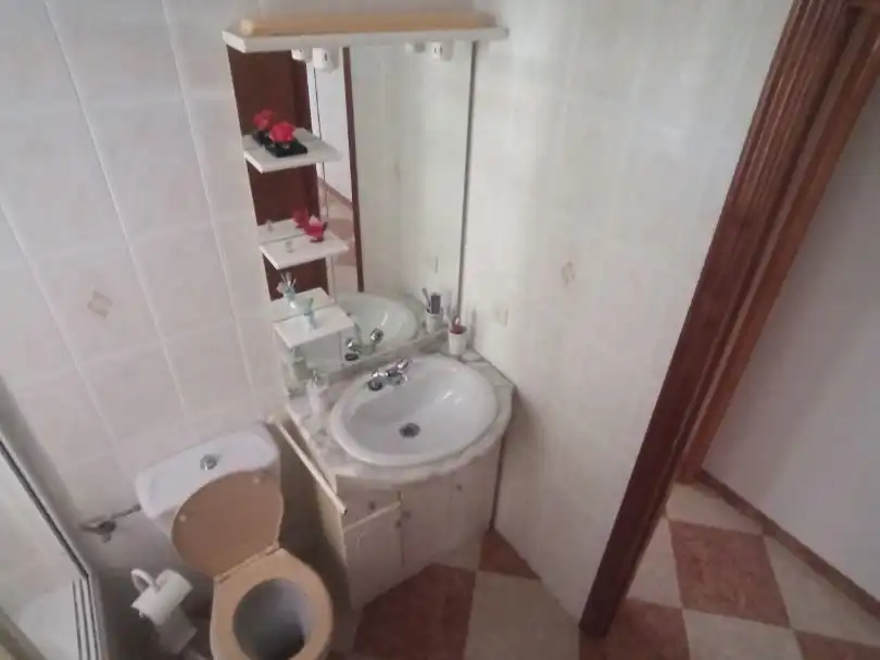 Bany de Pis en venda en Fuente del Maestre amb Aire condicionat i Balcó